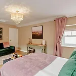 2 Bed In Oc-93162