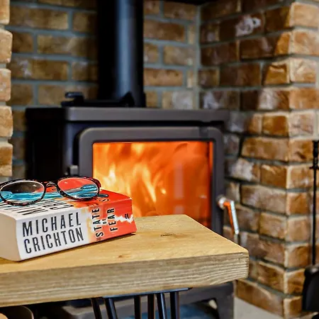 2 Bed In 93162 Holiday home *