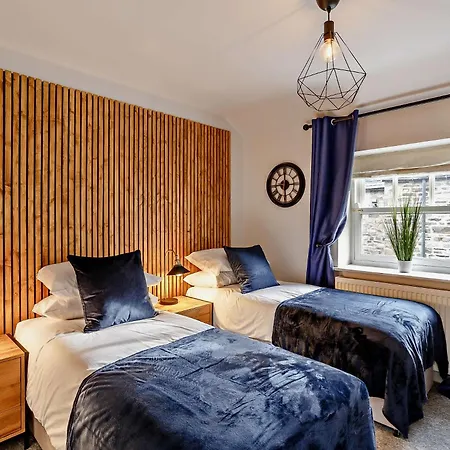 2 Bed In 93162 度假居